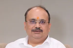 डिजिटल आत्मनिर्भर भारत: स्वदेशी सॉफ्टवेयर सेवाएं बनें राष्ट्रीय रणनीतिक संपत्ति