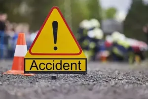 खड़े लोडर में बाइक टकराने से बोर्ड परीक्षा देने जा रहे छात्र की मौत