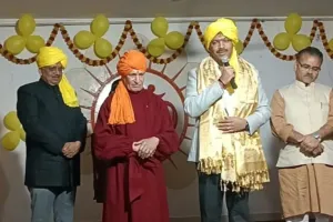 सहारनपुर के मोक्षायतन संस्थान में मनाया गया बसन्तोत्सव : बल बुद्धि विद्या व सेवा के प्रतिमान हैं बजरंगबली : जिलाधिकारी मनीष बंसल 