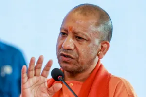 मुख्यमंत्री योगी आदित्यनाथ का मेरठ दौरा, मेजर ध्यानचंद राज्य खेल विश्वविद्यालय का किया निरीक्षण