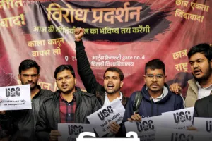 UGC पर सुप्रीम कोर्ट के फैसले के बाद DU में बवाल दिल्ली यूनिवर्सिटी की सड़कों पर छात्र