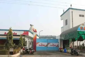 बुलंदशहर में आनंदा मिल्क प्लांट पर इनकम टैक्स की बड़ी रेड, इलाके में हड़कंप