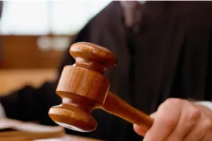 बड़ी खबर: 13 साल पुराने जानलेवा हमले में इंसाफ, मां-बेटे सहित तीन दोषियों को 7-7 साल की सजा, मुजफ्फरनगर से बड़ी न्यायिक कार्रवाई