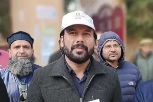 शामली में जिलाधिकारी के नेतृत्व में मतदाता जागरूकता रैली, युवाओं से बढ़-चढ़कर वोट करने की अपील