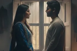 गोरखपुर में खौफनाक साजिश: मां-बाप को खाने में नींद की दवा खिलाकर प्रेमी से मिलती थी 8वीं की छात्रा