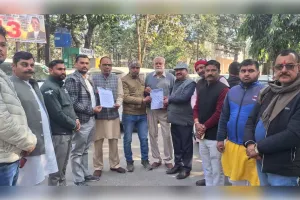 मुजफ्फरनगर में शंकराचार्य से अभद्रता पर ब्राह्मण महासंघ का फूटा गुस्सा, राष्ट्रपति के नाम ज्ञापन सौंपकर की न्यायिक जांच की मांग