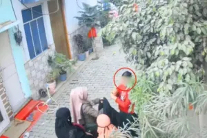मुरादाबाद में 5 मुस्लिम लड़कियों ने हिंदू सहेली को जबरन पहनाया बुर्का, FIR दर्ज