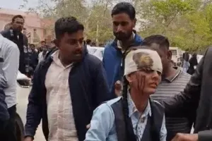 गणतंत्र दिवस कार्यक्रम से लौट रहे बच्चों से भरी पिकअप पलटी, 44 घायल, एक गंभीर