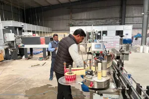 सावधान ! कहीं आप जहर तो नहीं पी रहे ? यूपी में पैकेज्ड पेयजल यूनिटों पर सख्ती, चार के लाइसेंस निलम्बित