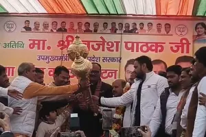 गाजियाबाद में डिप्टी सीएम ब्रजेश पाठक का शक्ति प्रदर्शन; बोले- 'अस्पतालों में लापरवाही बर्दाश्त नहीं'