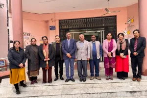 शोध का उद्देश्य उद्योग एवं राष्ट्र की समस्याओं के  समाधान के लिए: प्रो.वीके बरनवाल