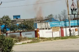 मुज़फ्फरनगर में कंपनी पर प्रदूषण बोर्ड का कड़ा प्रहार; वायु प्रदूषण नियमों की अवहेलना पर हुई बड़ी कार्रवाई, 17.64 लाख का जुर्माना