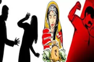 नोएडा में दो विवाहिताओं ने ससुराल पक्ष के खिलाफ दहेज उत्पीड़न का मुकदमा दर्ज कराया