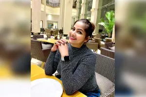 तनिषा सिंह की दुबई में नई उड़ान: बॉलीवुड की चमक से रियल एस्टेट की स्काईलाइन तक का सफर