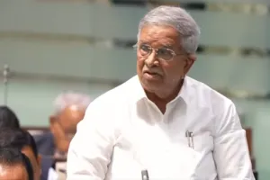 गुजरात सरकार ने पेश किया अब तक का सबसे बड़ा बजट, 4.08 लाख करोड़ रुपए के प्रस्तावों की घोषणा