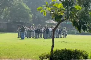 नोएडा के कई स्कूलों को बम से उड़ाने की धमकी, सीबीएसई परीक्षा के दौरान मचा हड़कंप