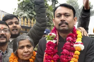 सिटी मजिस्ट्रेट पद से इस्तीफा देने वाले अलंकार अग्निहोत्री का बड़ा ऐलान, बनाएंगे नई राजनीतिक पार्टी