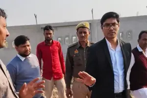 मुज़फ्फरनगर में 30 करोड़ के मुख्यमंत्री मॉडल विद्यालय में 'पीली ईंटों' का खेल, एसडीएम के निरीक्षण में खुली भ्रष्टाचार की पोल