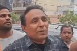 मेरठ में रिश्वतखोर संविदा बिजलीकर्मी गिरफ्तार, मीटर उतारने के नाम पर मांगे थे छह हजार रुपये