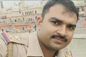 बाराबंकी में दरोगा की शर्मनाक करतूत: महिला से बोला- 'पति को छोड़ मेरी बन जाओ', विरोध पर दी धमकी