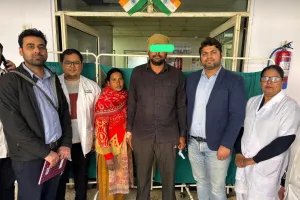 मेरठ मेडिकल कॉलेज में बिकिनी इन्सीजन तकनीक से सफल डीएए हिप रिप्लेसमेंट सर्जरी