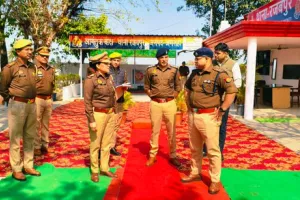 अमरोहा एसपी अमित कुमार आनंद ने किया रजबपुर थाने का वार्षिक निरीक्षण, सराहनीय कार्य करने वाले ग्राम प्रहरियों को किया सम्मानित