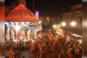 महाशिवरात्रि पर आस्था का महाकुंभ: मुजफ्फरनगर के शिव चौक पर उमड़ा कांवड़ियों का सैलाब, भक्ति और शक्ति के संगम से गुंजायमान हुआ आकाश