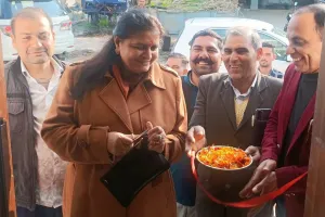 मुजफ्फरनगर: कुतुबपुर में शिक्षा की नई अलख, एमएलसी वंदना वर्मा ने किया भव्य पुस्तकालय का शुभारंभ