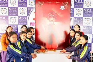 मुजफ्फरनगर में महर्षि दयानन्द सरस्वती जयन्ती पर एमडीएस विद्या मन्दिर इंटर कॉलेज में वैदिक यज्ञ एवं प्रेरणादायी कार्यक्रम आयोजित