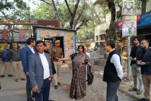 गाजियाबाद: कोर्ट परिसर का होगा कायाकल्प, महापौर ने न्यायाधीशों के साथ किया निरीक्षण