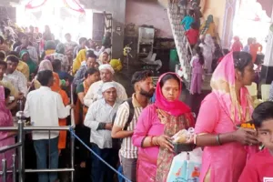 प्राचीन सिद्धपीठ देवी मंदिर के वार्षिक मेले में उमड़ा आस्था का सैलाब, हजारों श्रद्धालुओं ने लगाई हाजिरी