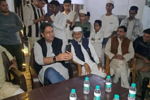 खाड़ी देशों में युद्ध का साया: सांसद चंदन सिंह चौहान ने प्रवासियों के परिजनों से की मुलाकात, सुरक्षा का दिलाया भरोसा