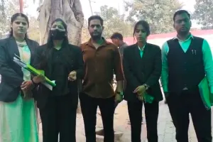 मेरठ: एसएसपी कार्यालय पहुंचे पीड़ित ने किराएदार युवती पर लगाए गंभीर आरोप, न्याय की गुहार