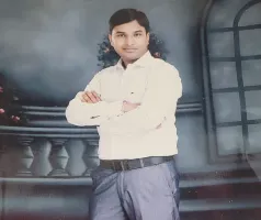 दुबई में फंसा गोविंदपुरम का बेटा, गाजियाबाद में परिवार की बढ़ी धड़कनें