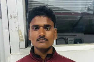 एसटीएफ के हत्थे चढ़ा 50 हजार का इनामी बदमाश