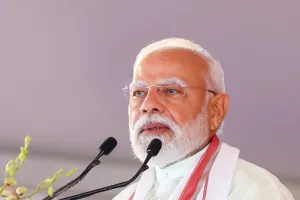 पीएम मोदी ने सऊदी क्राउन प्रिंस और बहरीन के किंग से की बात, हमलों की कड़ी निंदा की