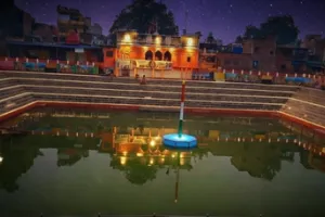 जौनपुर स्थित मां शीतला का चमत्कारी कुंड, जिसका जल पीने से खत्म हो जाती है हर पीड़ा