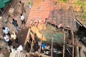 कोलकाता के बंद क्लब हाउस में जोरदार धमाके: इलाके में मची दहशत, पुलिस और फॉरेंसिक टीम मौके पर।