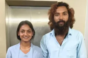 प्रयागराज की  'कुंभ ब्यूटी' मोनालिसा ने अपने बॉयफ्रेंड फरमान से की शादी, पुलिस से मांगी सुरक्षा