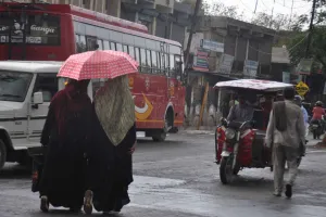 शामली में मौसम का मिज़ाज बदला, किसानों की बढ़ी चिंता