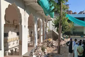 जयपुर: जुमे की नमाज के दौरान मस्जिद की दीवार ढही: पन्द्रह नमाजी घायल