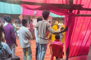 पार्षद के भाई का 'हर्ष फायरिंग' वीडियो वायरल: हाथ में कट्टा लेकर दागी गोलियां, जांच में जुटी पुलिस