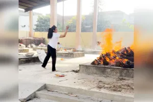 मुजफ्फरनगर में गरीबी के अंतिम संस्कार में शालू सैनी ने पेश की मिसाल, निभाया रिश्ते का फर्ज 