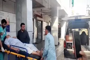 फतेहाबाद : पुलिस इंस्पेक्टर के कंधे पर लगी गोली, मौके पर मचा हडक़ंप; घायल अस्पताल में भर्ती