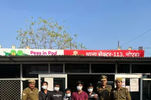 नोएडा : रेकी कर घरों में चोरी करने वाले पांच शातिर बदमाश गिरफ्तार, लाखों का माल बरामद 