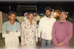 मुजफ्फरनगर के शुक्रताल खादर में दबंगों का तांडव, खेत में काम करते मजदूरों को पीट-पीटकर किया लहूलुहान