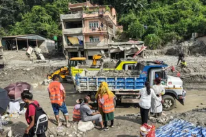 नेपाल त्रासदी : अब तक 1252 शव बरामद, 95 की हो पाई शिनाख्त, चितवन में सबसे ज्यादा मौतें