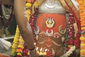 भाद्रपद पंचमी पर बाबा महाकाल का अलौकिक शृंगार, भस्म आरती में उमड़ा आस्था का सैलाब; ‘जय श्री महाकाल’ से गूंजा मंदिर