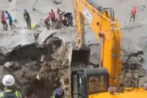 नेपाल में कुदरत का चमत्कार: 10 दिन बाद अंधी सुरंग से जिंदा निकला संजय शाह, 240 घंटे तक मौत से लड़ी जंग