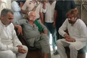अंकित बालियान के घर पहुंचे संजीव बालियान व मासूम शर्मा, परिजनों से मिले; साथ काम करने वाले दिवंगत कलाकार को दी श्रद्धांजलि